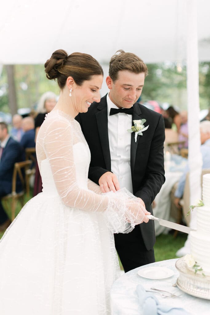Outdoor wedding | Michigan Wedding Planner