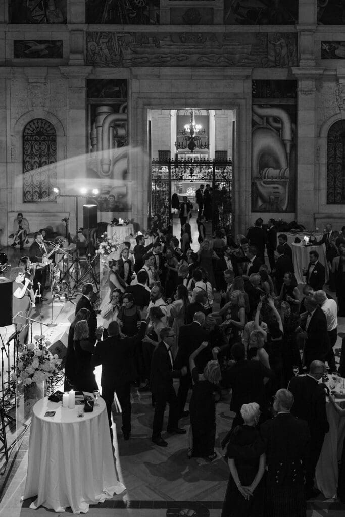 Detroit Institute of Arts in Detroit Michigan. Wedding Reception