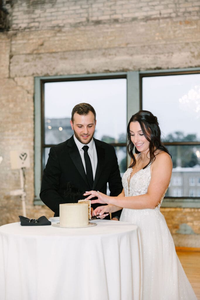 High Five Wedding Grand Rapids Michigan